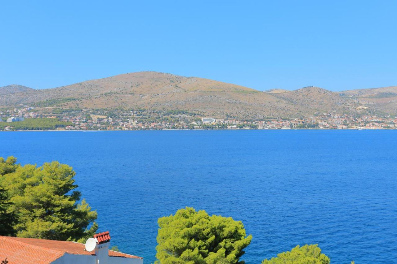 Apartments By The Sea Okrug Donji, Ciovo - 12502 Okrug Gornji Kültér fotó
