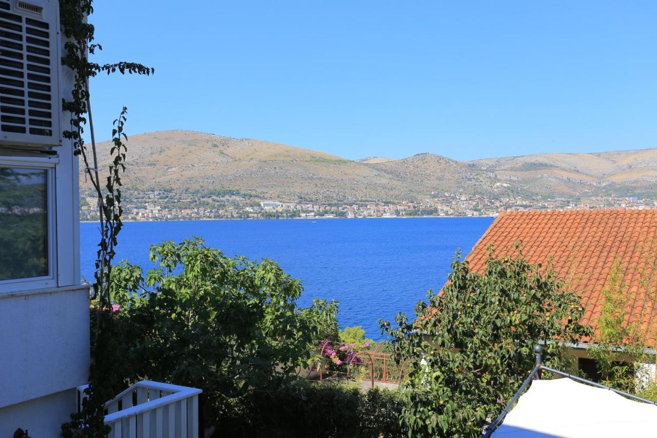 Apartments By The Sea Okrug Donji, Ciovo - 12502 Okrug Gornji Kültér fotó